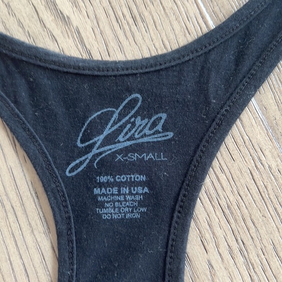 Lira xs tank top in black barely worn great condition - Picture 3 of 3